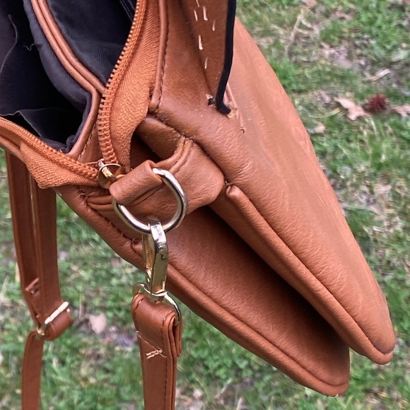 Leather brown  bag with perforation - Picture 14 of 14